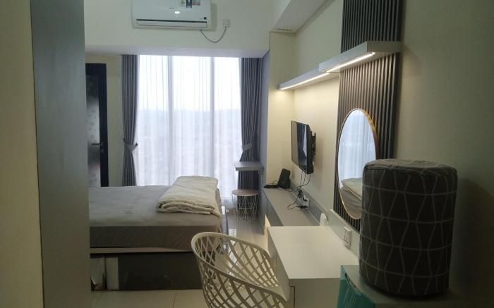 Keken 1BR  Pollux Habibie Top Floor City View  TC