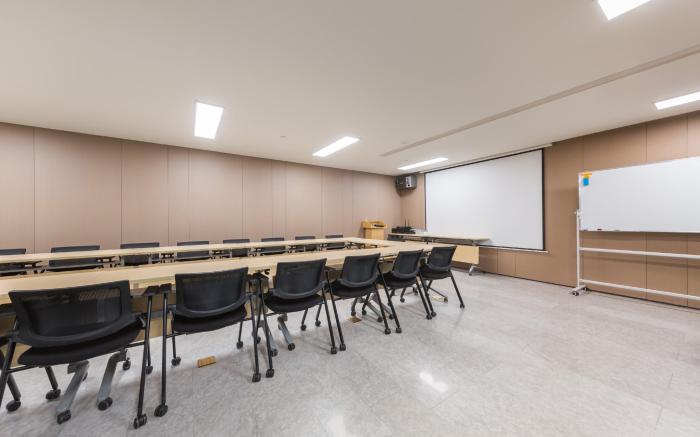 Ji Hotel Beijing Zhongguan Village Xueyuanqiao Metro Station Branch