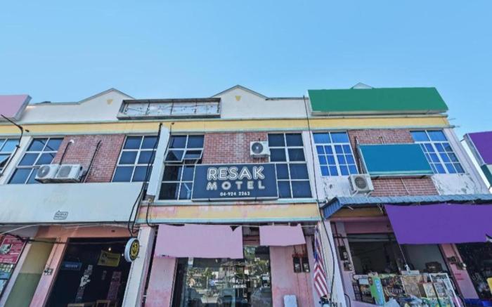 LH Resak Hotel