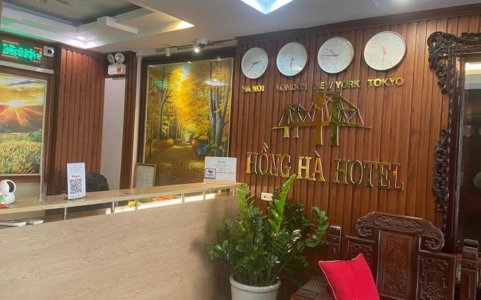Hong Ha Airport Hotel