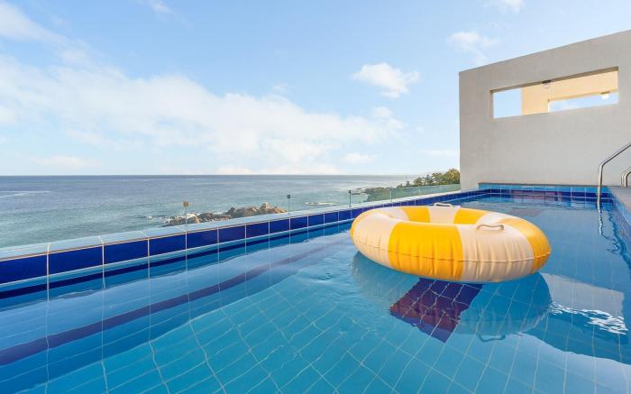 Yeongdeok The Best Pool Villa