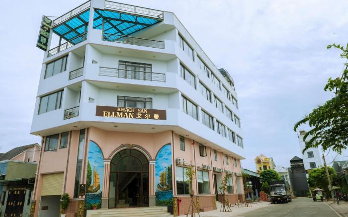 Ellman Hotel
