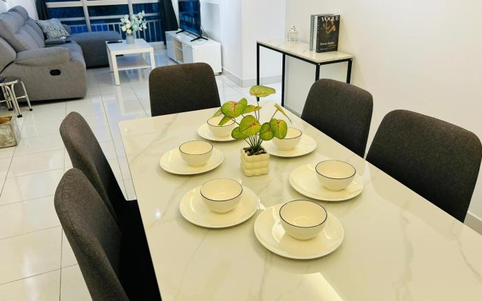 Kulai Apt 3R7P near IOI/Jpo/AEON/Senai airport 430