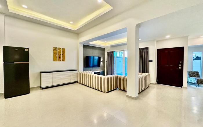 The Terrace Pratumnak 205 