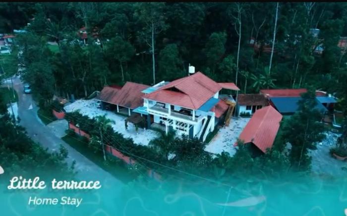 Little Terrace Homestay 