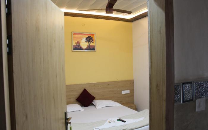 Rajadhiraj Ashray