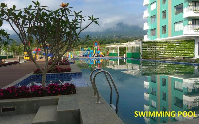 Senyum World Hotel