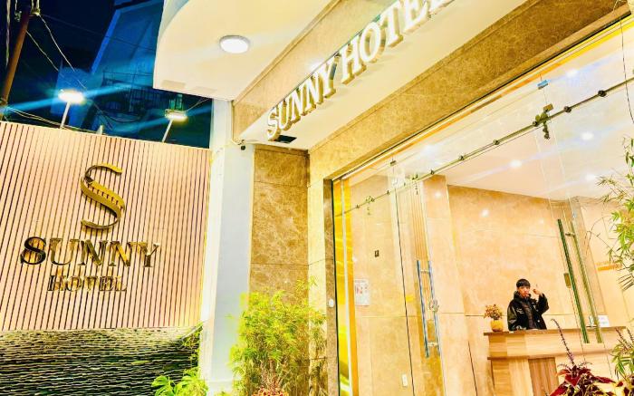 SUNNY HOTEL DA LAT