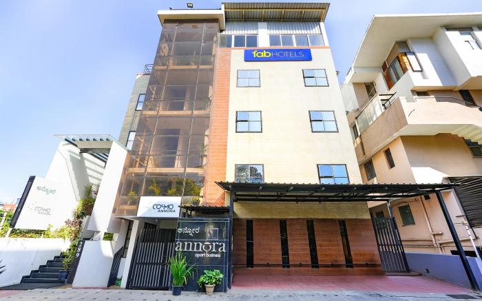 FabHotel Cosmo Annora