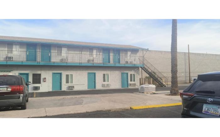 Motel 7 By OYO Near Phoenix Airport