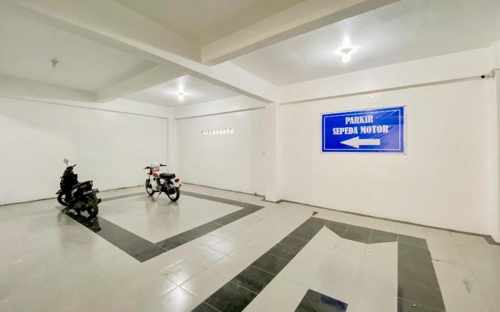 Urbanview Hotel Pelita Inn Medan