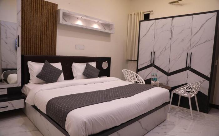 The Pushpa Heritage : luxurious