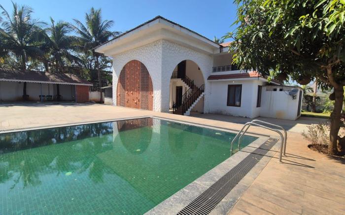 93 Degree Farm Stay
