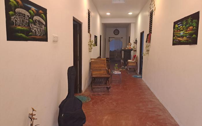 Damith Guest House 
