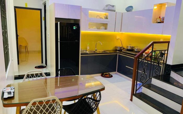 Em Home 3 Bedrooms