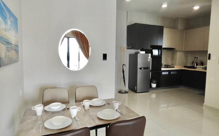 2BR Family SeaView Suite/KingBays Country Garden