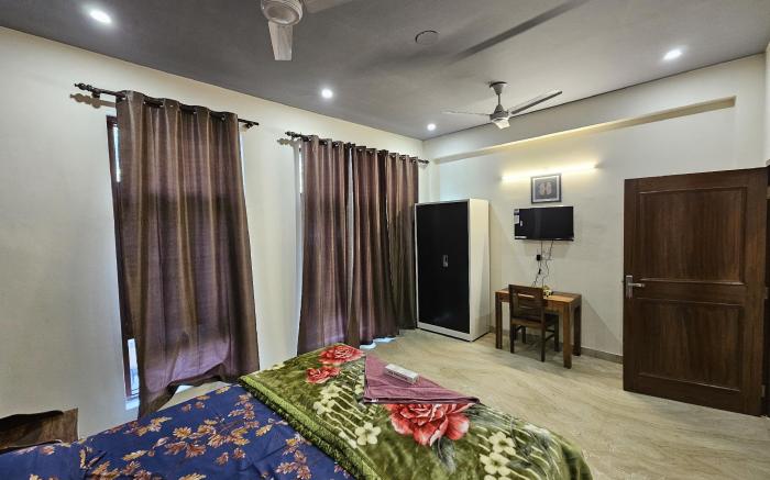 SKY BLOOM RESIDENCY GURGAON SECTOR 22