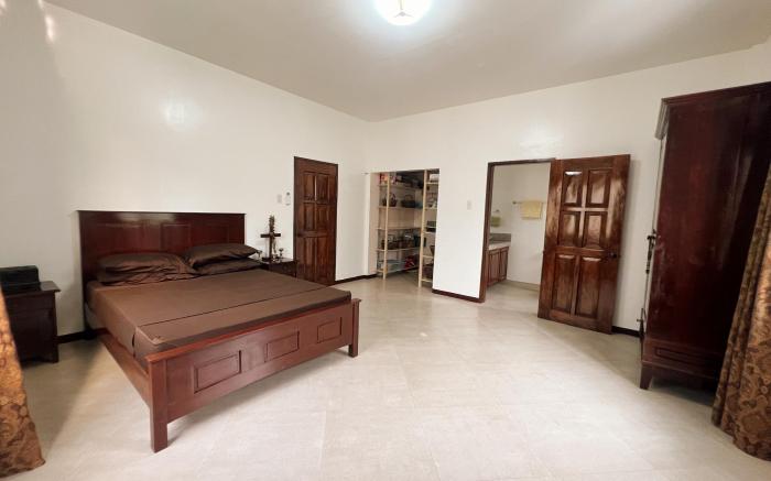 Ocean and garden villa in Asturias, Cebu