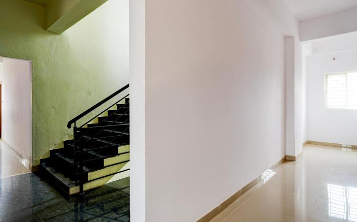 Hotel O Sapthagiri Boarding & Lodging