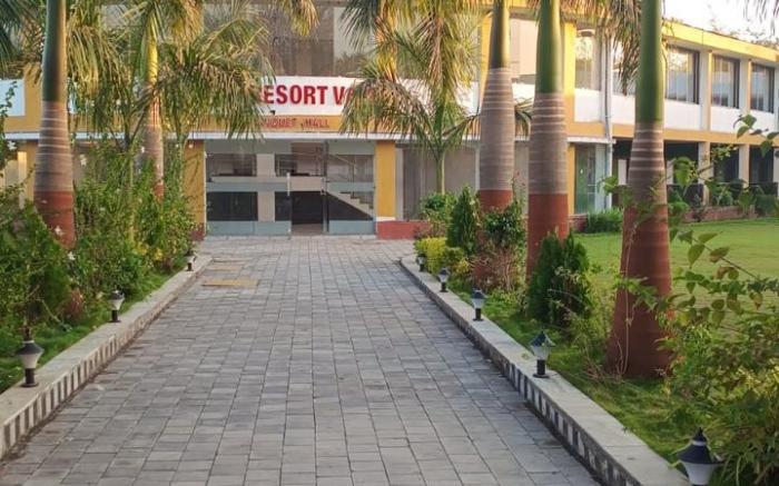 Raj Resort And Banquet Hall