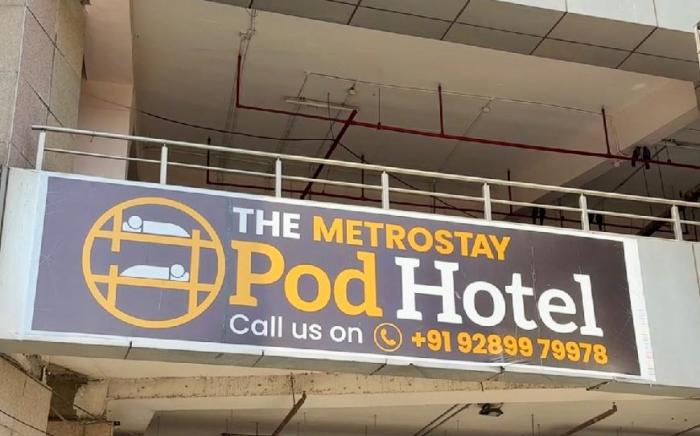 THE METROSTAY AT NEW DELHI RAILWAY STATION