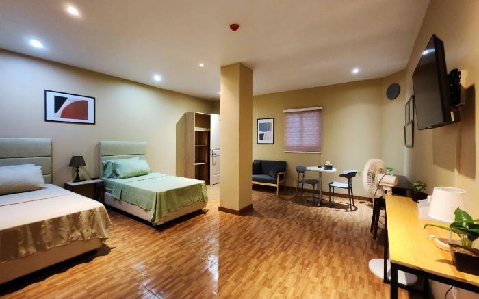 Freddo Studio Apartelle