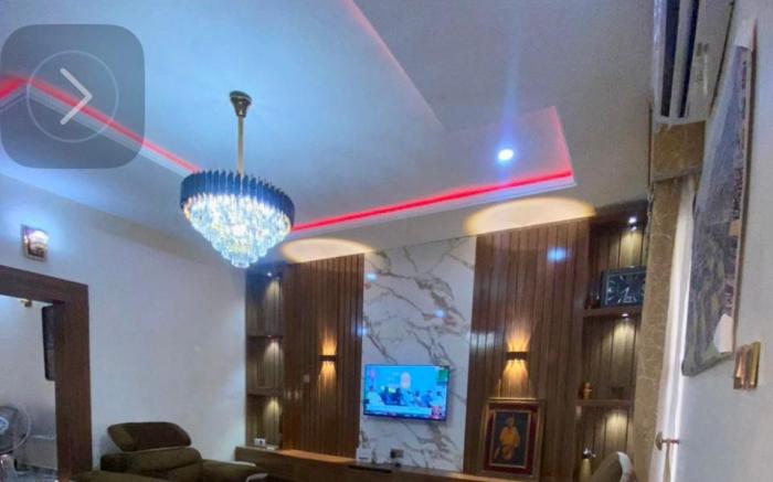 Your Elegant Home In Isolo- Your cosy experience !