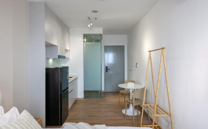 Creamy beige 2Pax apartment by Nexx Field