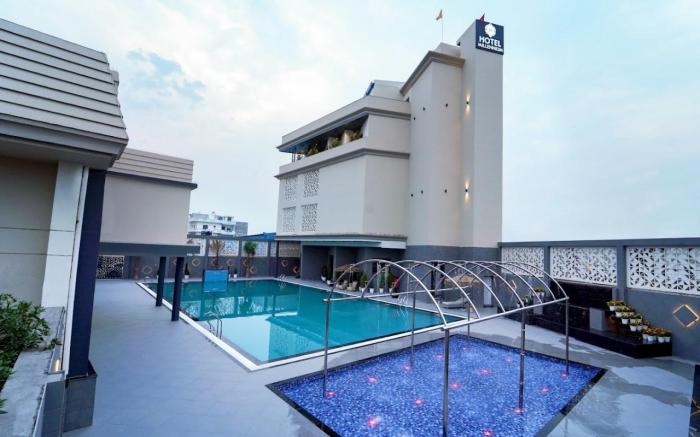 Hotel Millennium