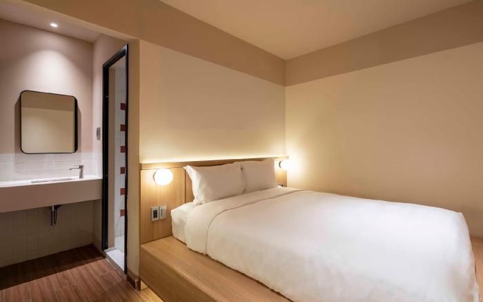 DP  HOTEL