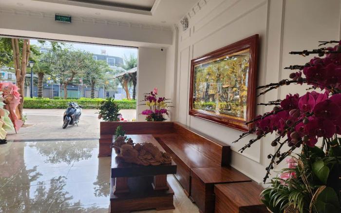 ECO BMT LUXURY HOTEL