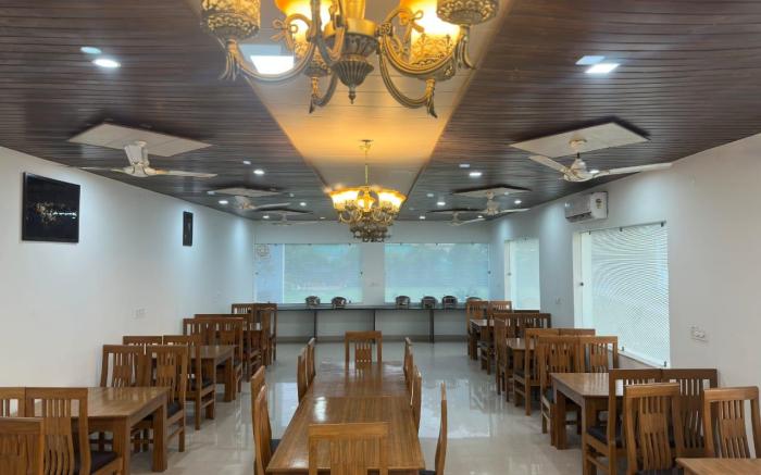   Kuyal Corbett Resort