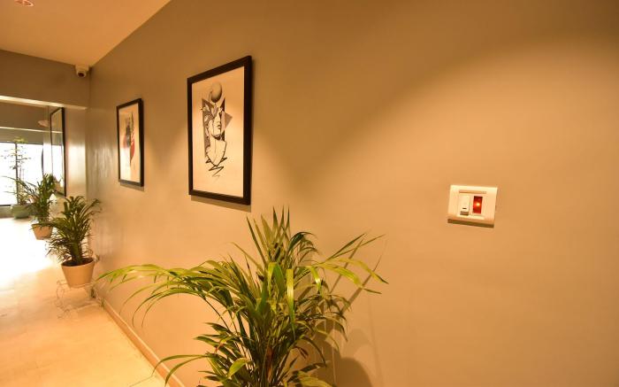 Dhanvantari Hotel