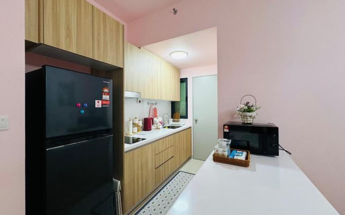 D'Nor Luxe - Splash Mania staycation