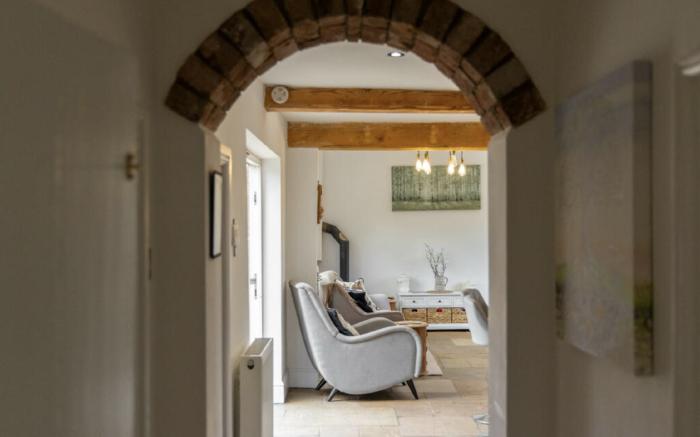 Luxury Cheshire Farmhouse Sleeps 12+