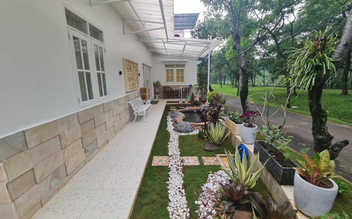 Evelyne's Guest House