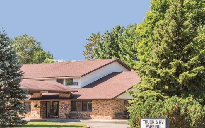 Wautoma Inn by OYO Near Airport WI 73