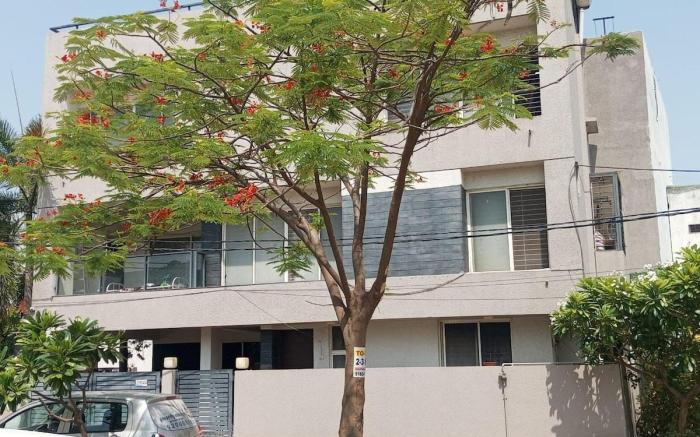 Gulmohar Villa