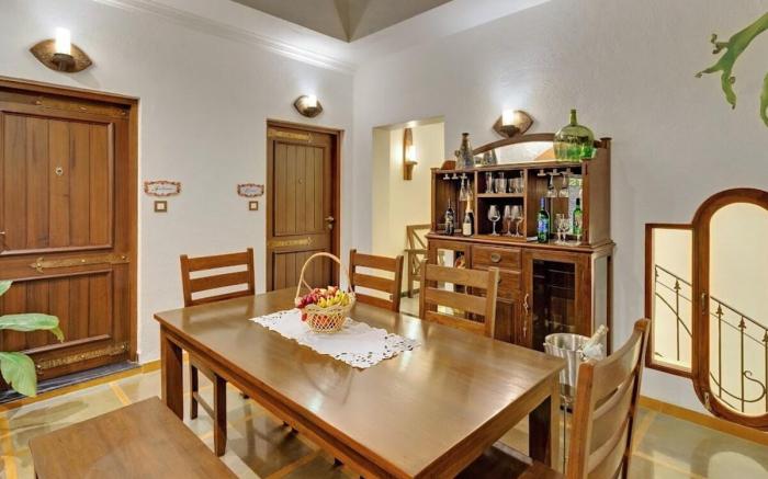 Near TAJ HÔTEL Dona Paula 6BHK Boutique Stay