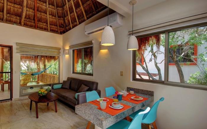 Riviera Maya Suites