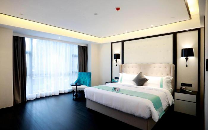 XANA Hotel, Nanchang Xianghu Park, Jiangling Metro Station