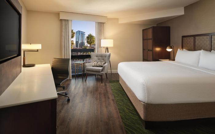 The DEXTRO Little Italy, BW Premier Collection