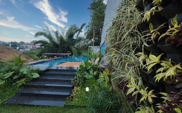 Holidays Garden Resort