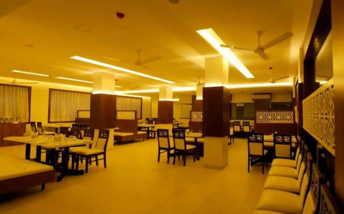 Hotel Raviraj, Chhatrapati Sambhaji Nagar