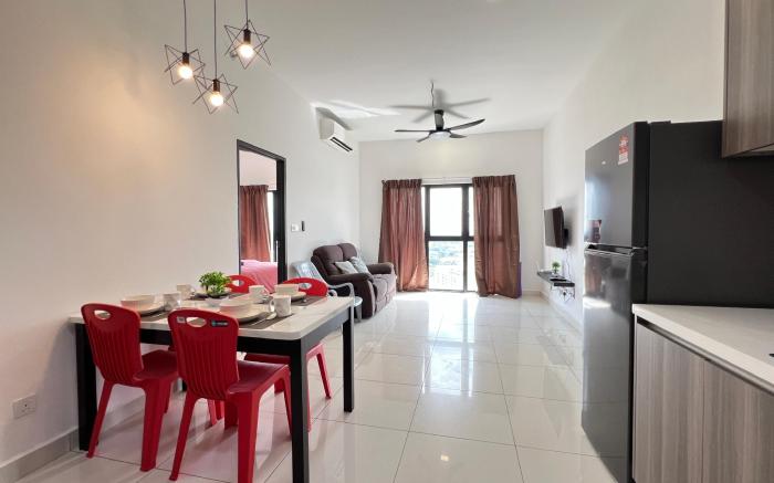 Edu Suite 2 in Setia Alam 