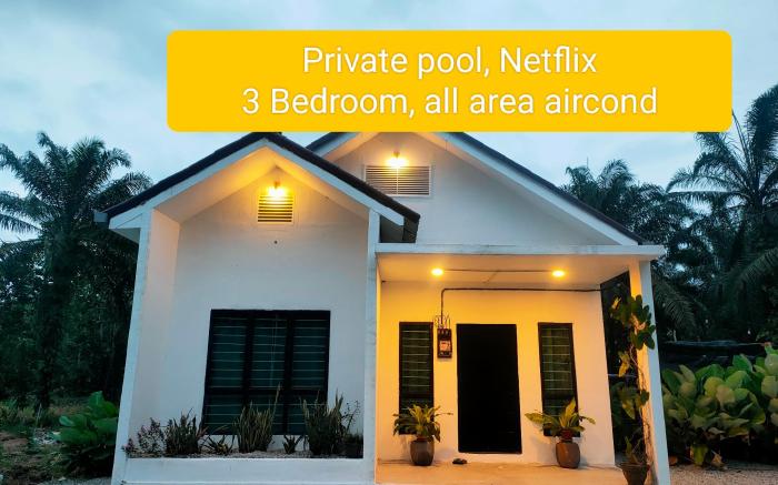 Homestay 01  (25 minute to Muar & Tangkak City)