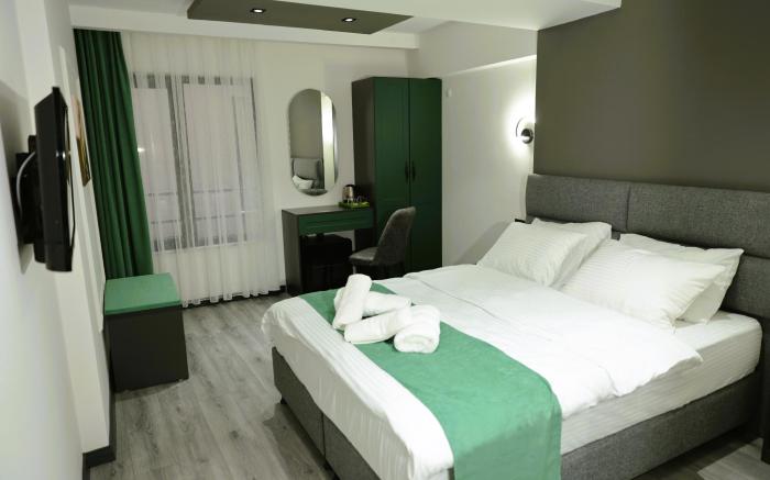 Aybek Ratio Hotel