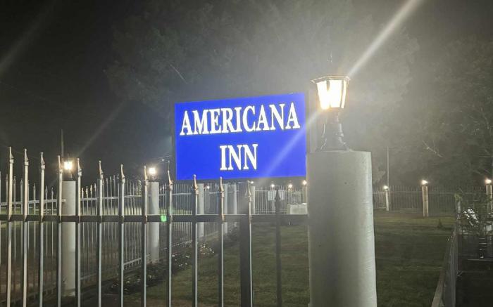 Americana Inn