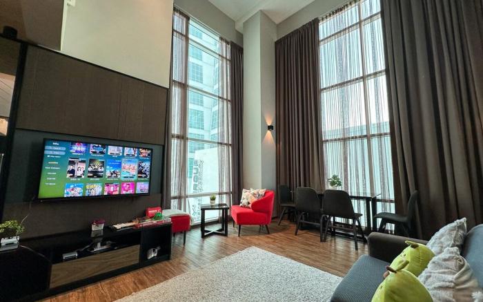 Maritime l SeaView 2BR Duplex Luxe Suite l 8PAX