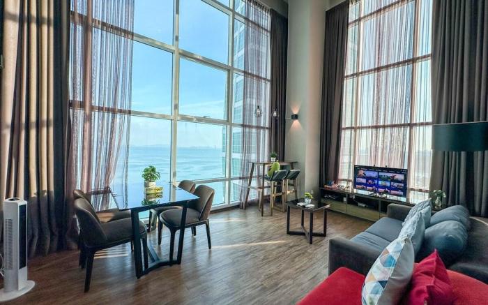 Maritime l SeaView 2BR Duplex Georgetown l 8PAX